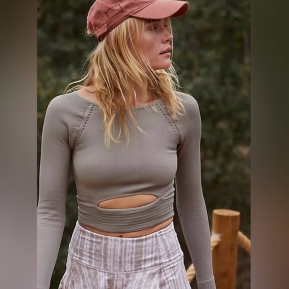 NWT FP MOVEMENT CUT IT OUT LONG SLEEVE - Picture 1 of 6